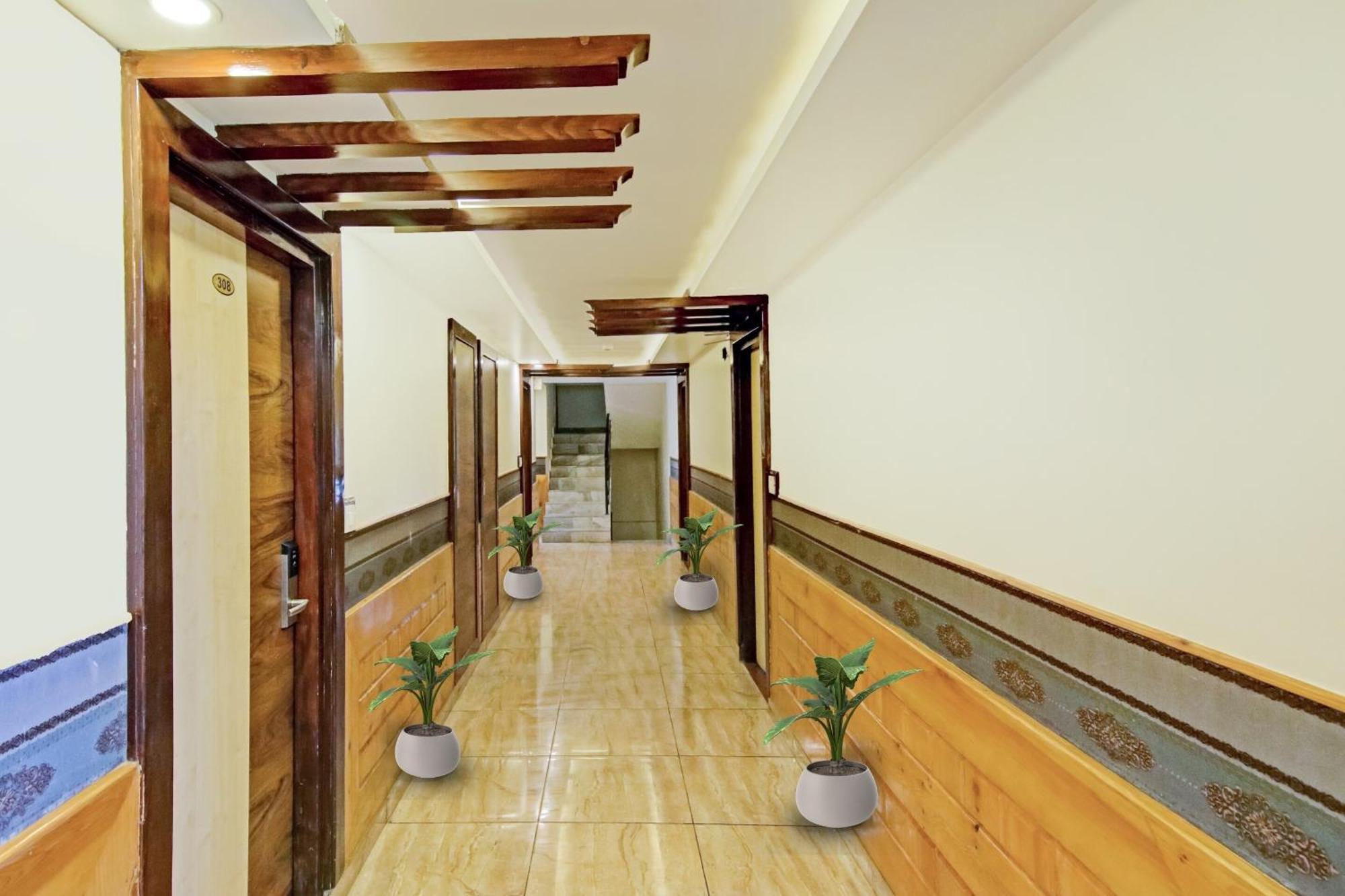 Отель Townhouse Oak Rohtang Heights Манали Экстерьер фото